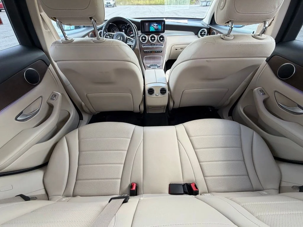 Used 2022 Black Mercedes-Benz GLC 300 image 60