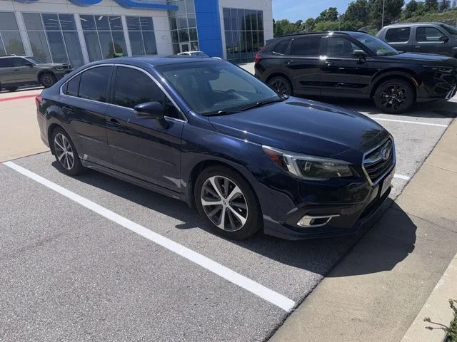 Used 2018 Blue Subaru 2.5i image 2