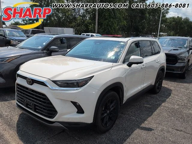 Used 2024 White Toyota Platinum image 1