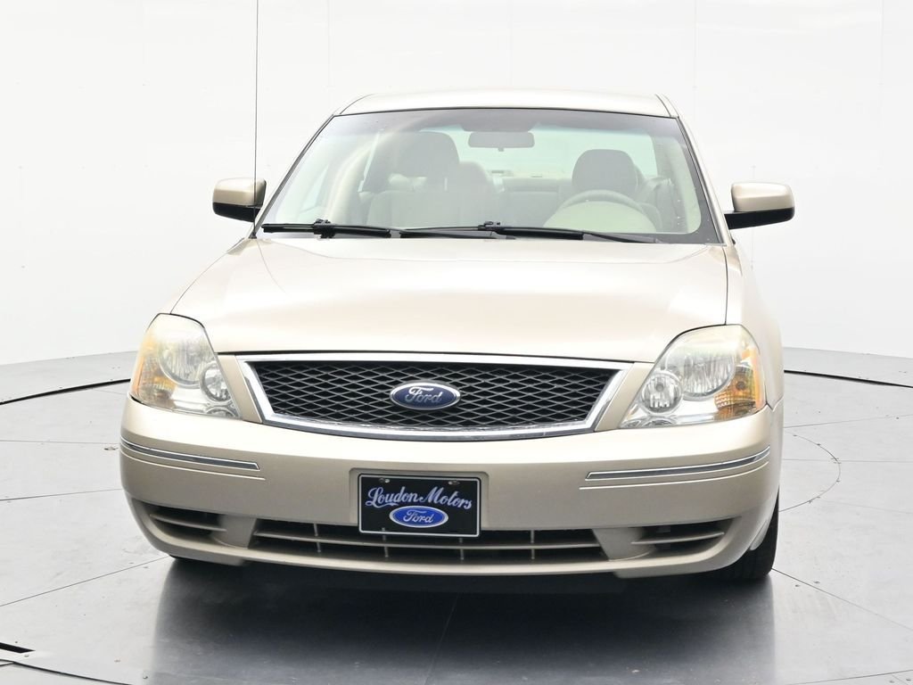 Used 2006 Ford Five Hundred SE with VIN 1FAFP23146G126745 for sale in Minerva, OH