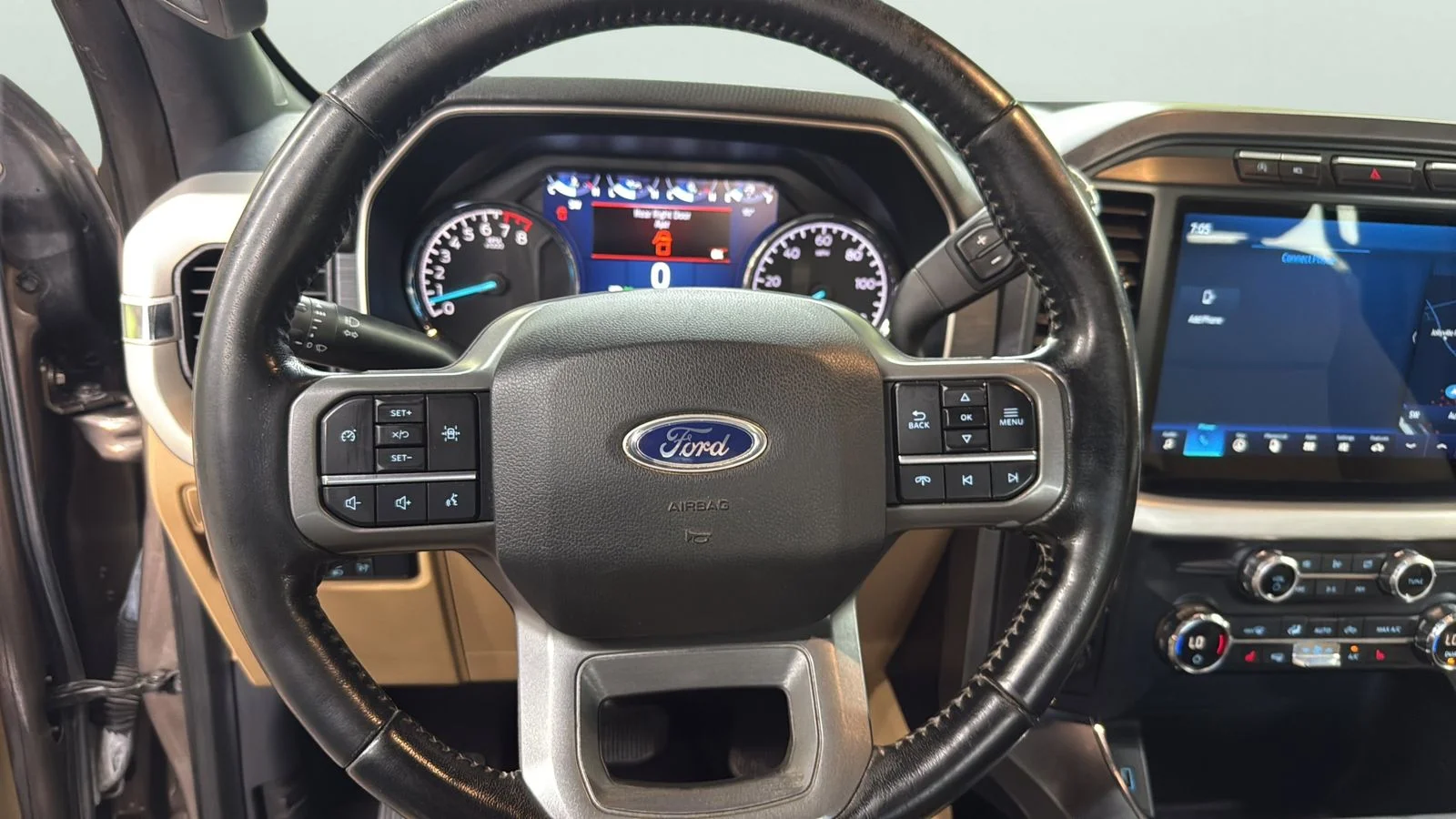 Used 2021 Gray Ford XLT image 14