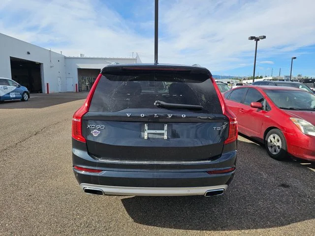 Used 2021 Gray Metallic Volvo T5 Momentum image 9