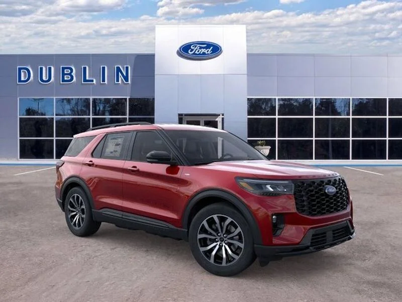 New 2026 Rapid Red Metallic Tinted Clearcoat Ford ST-Line image 9