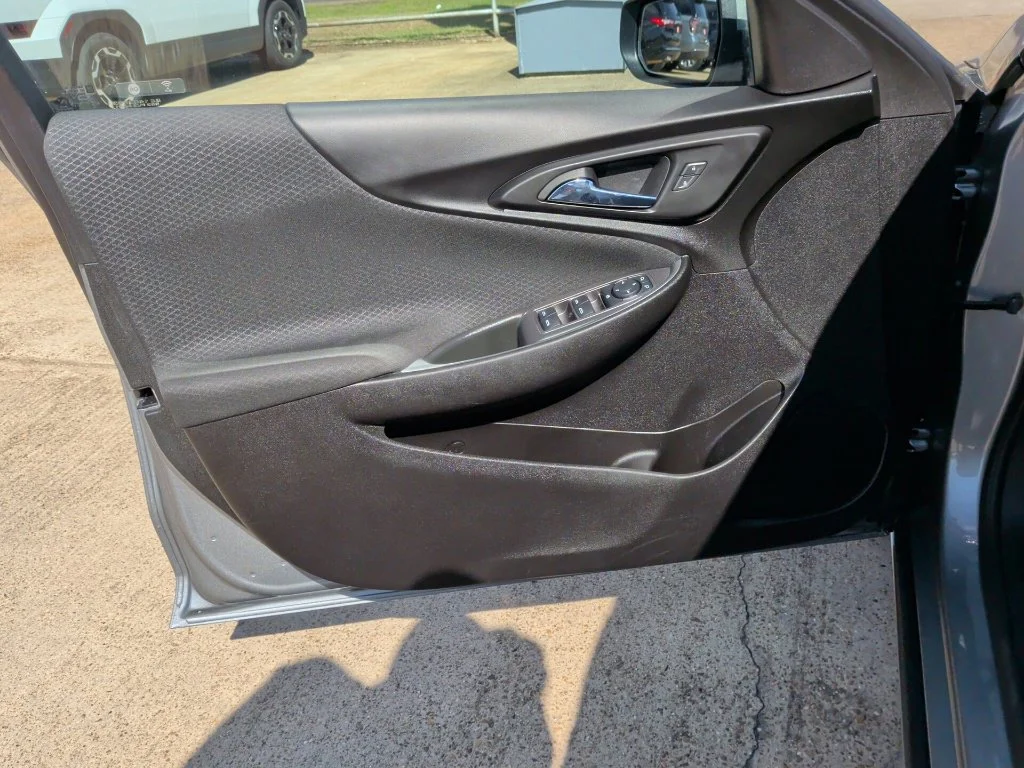 Used 2025 Gray Chevrolet LT image 10
