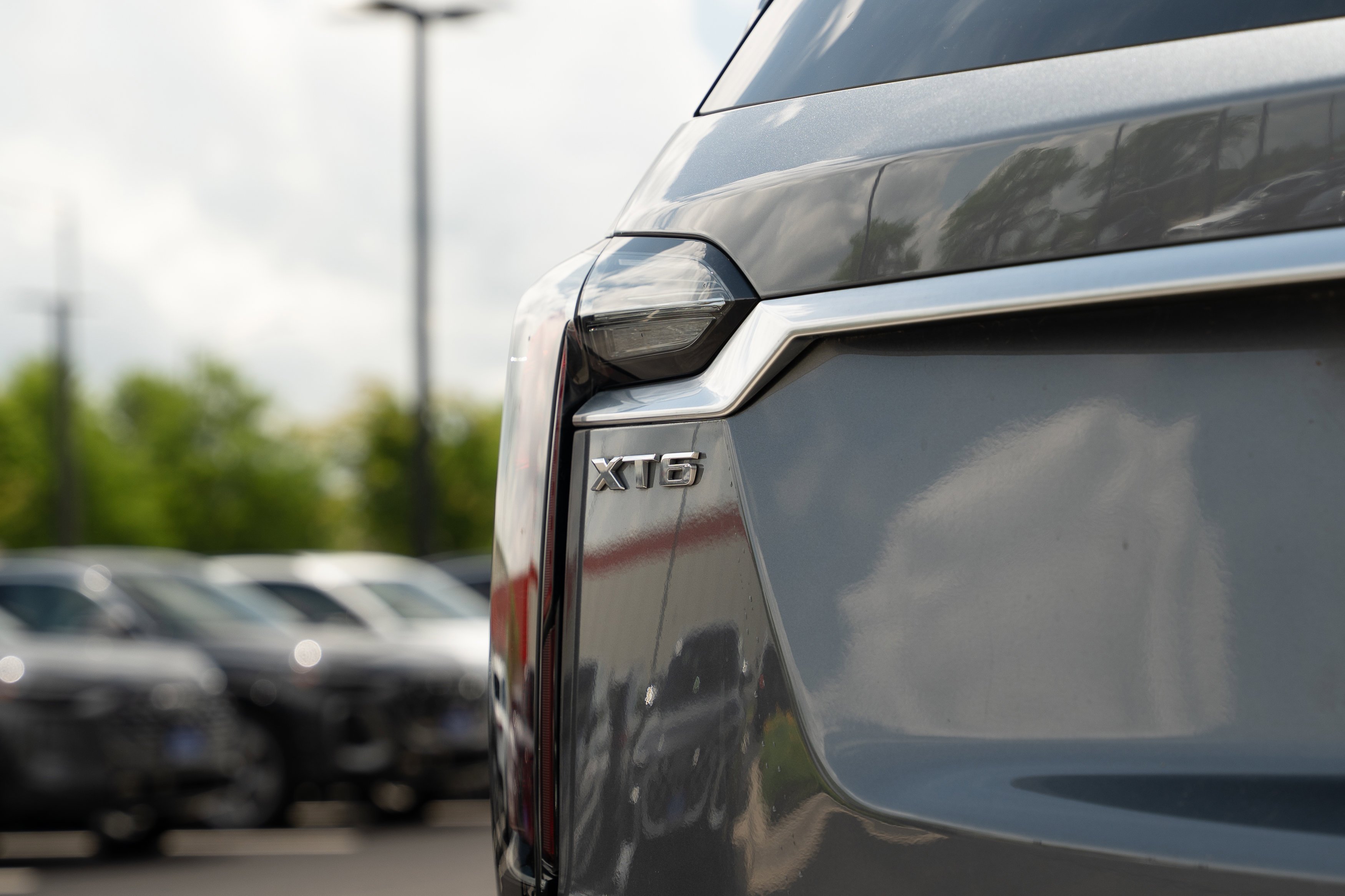 Used 2021 Satin Steel Metallic Cadillac Sport image 30