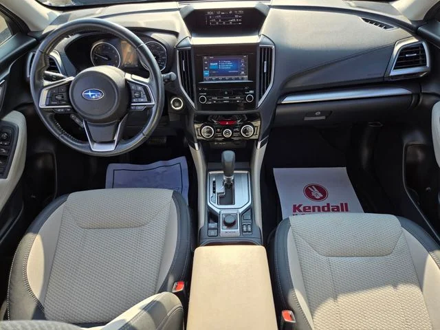 Used 2021 Green Subaru Premium image 15