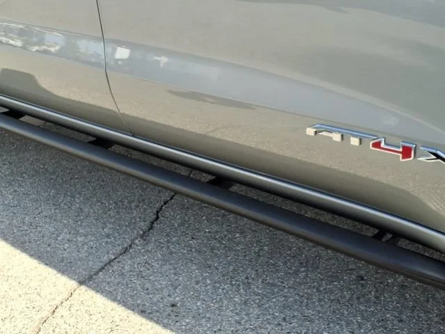 Used 2026 Sterling Metallic GMC AT4X image 5