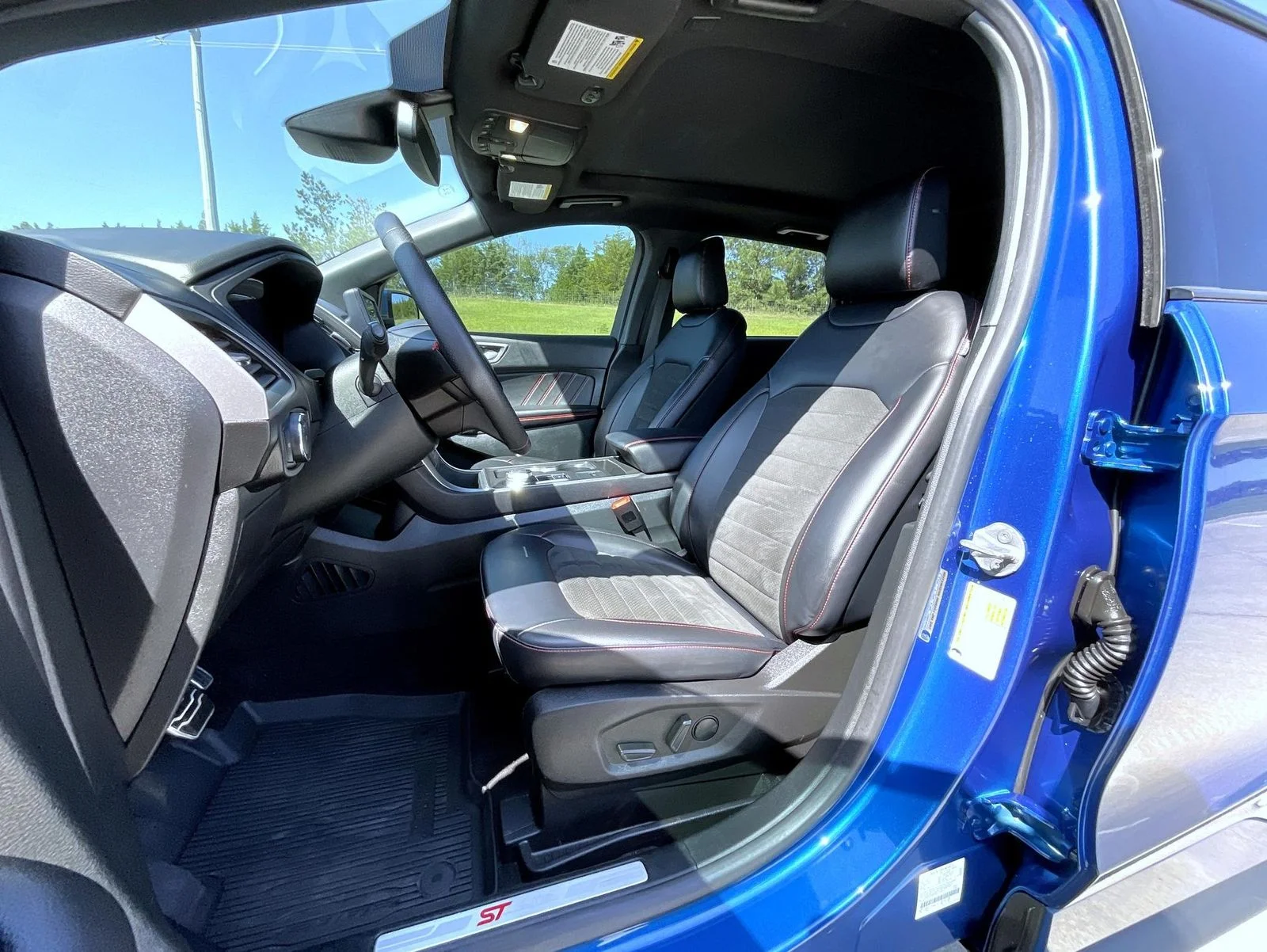 Used 2023 Blue Ford ST Line image 10