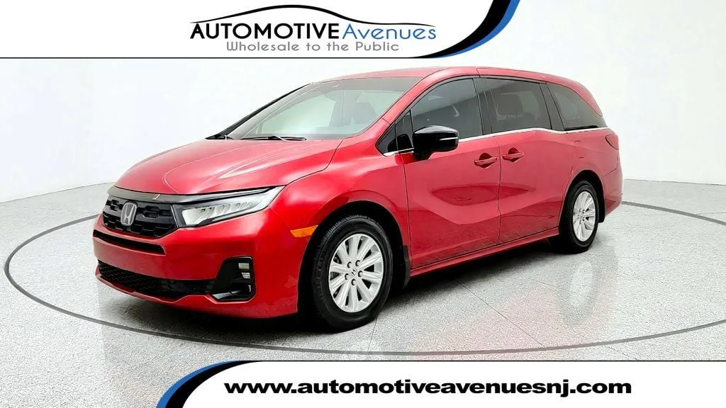 Used 2025 Radiant Red Metallic II Honda Sport-L Automatic image 1