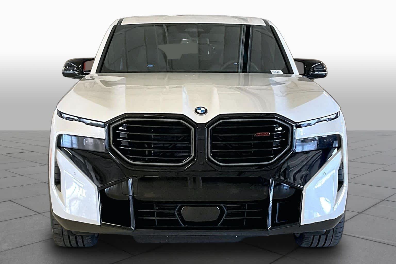 New 2026 Mineral White Metallic BMW Label image 3