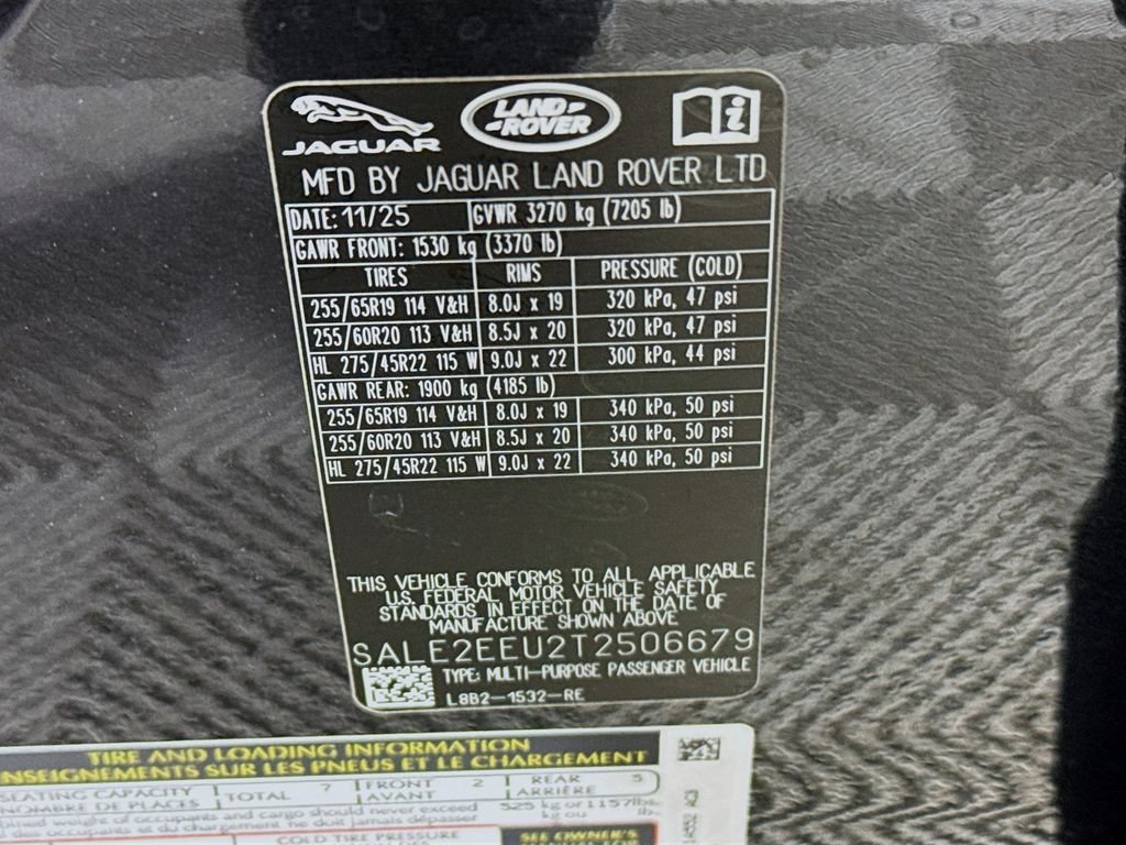 New 2026 Carpathian Grey Land Rover X-Dynamic SE image 27