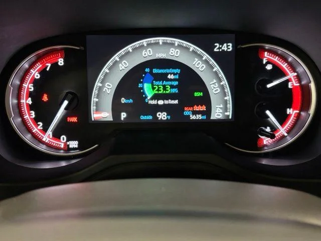 Certified Used 2025 MAGNETIC GRAY MET. Toyota  image 14