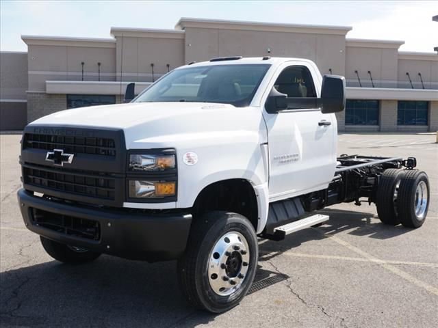2024 Chevrolet Silverado 4500 Medium Duty Chassis Cab Work Truck