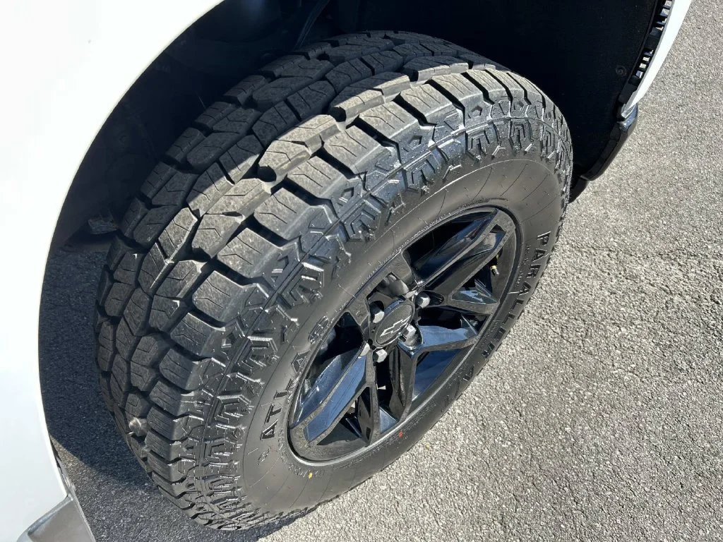 Used 2020 White Chevrolet LT Trail Boss image 31
