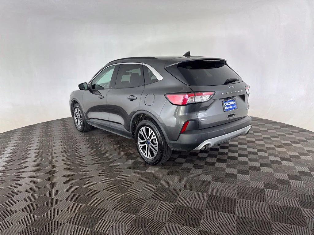 Used 2020 Gray Ford SEL image 7