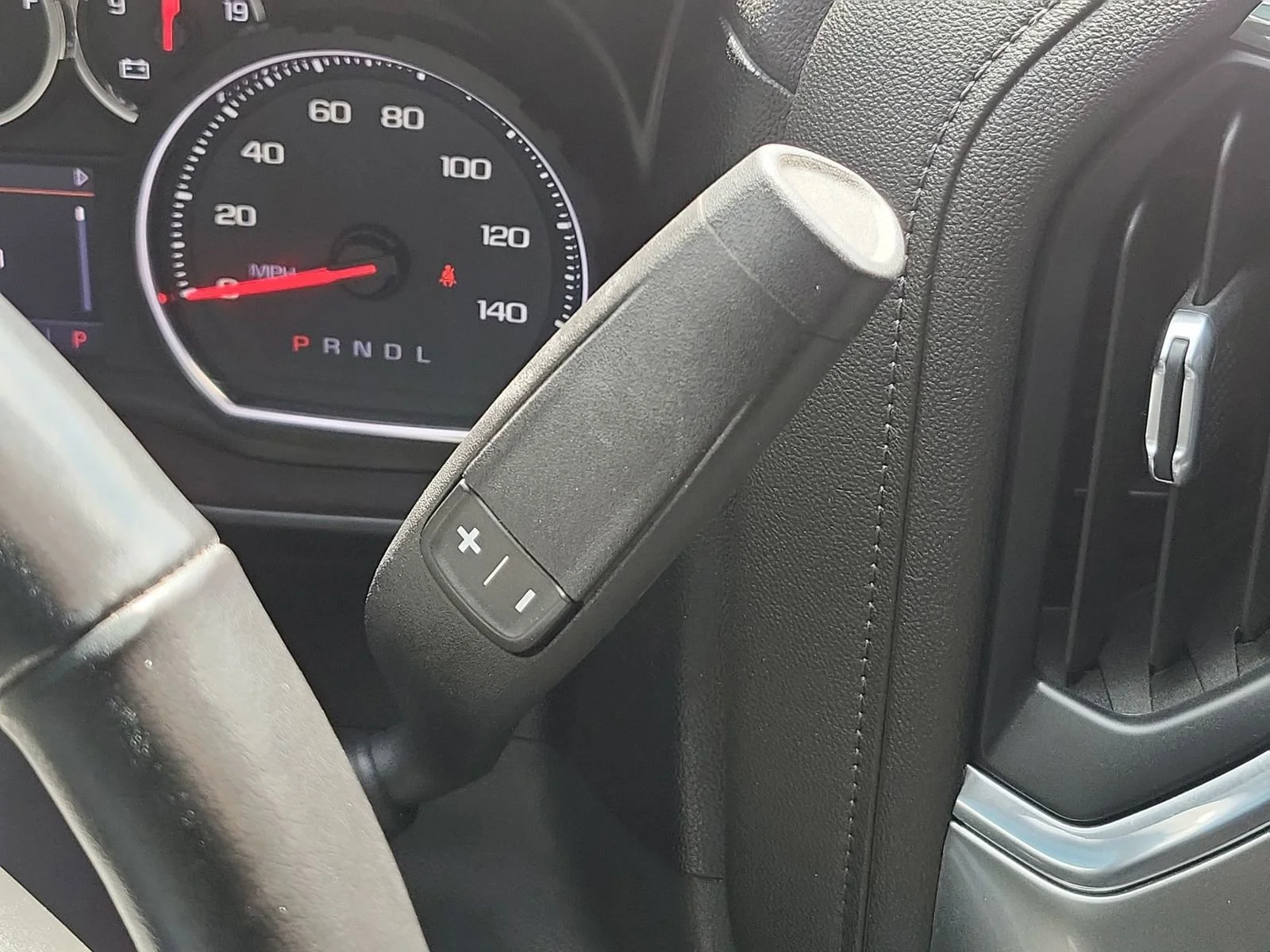 2020 Chevrolet Silverado 1500 RST - Photo 15