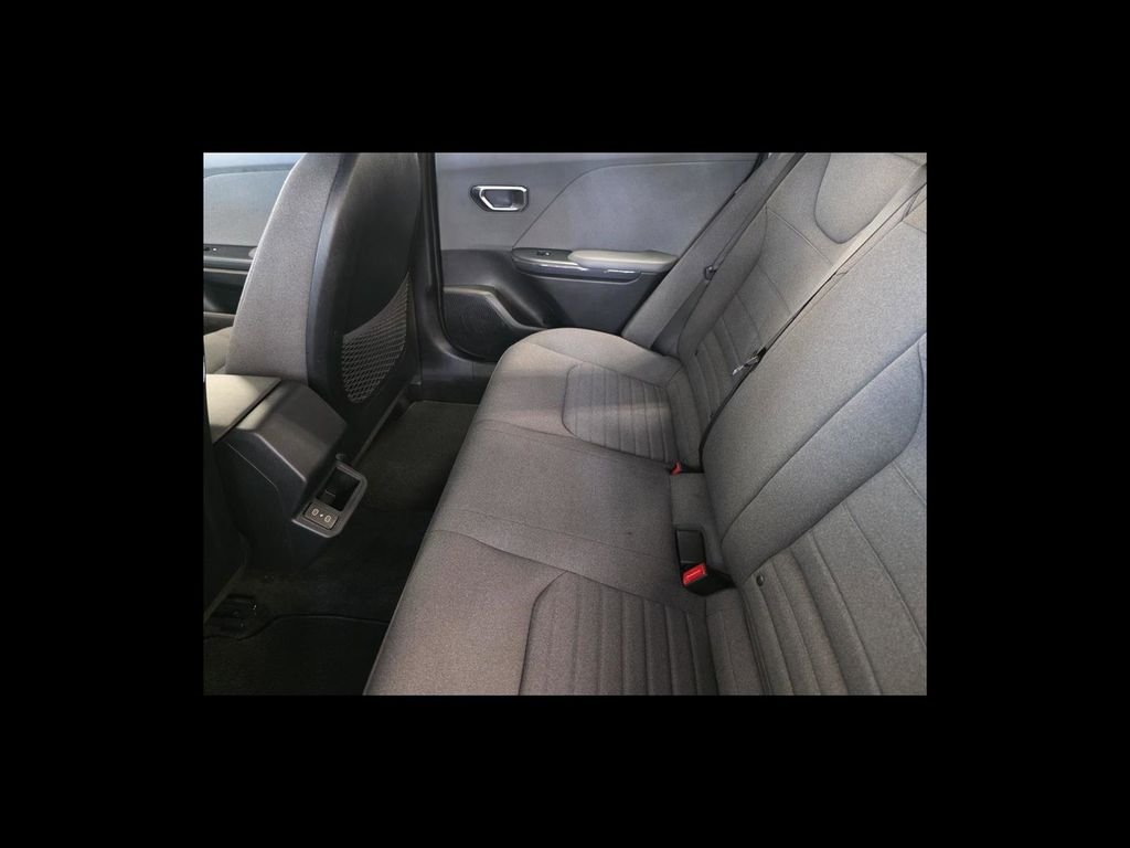 Used 2025 Red Kia EX image 17