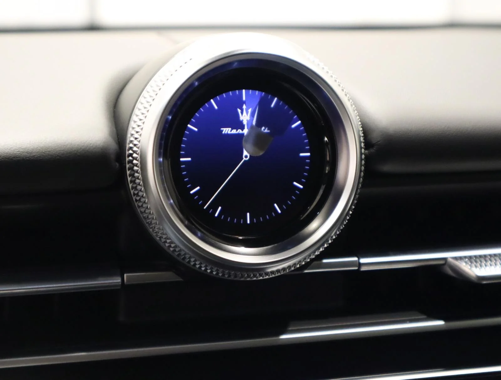 2026 Maserati Grecale Modena V6 - Photo 36