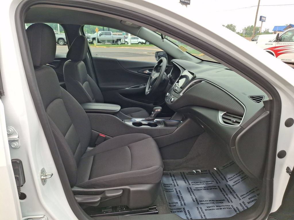 Used 2024 Chevrolet Malibu Sedan