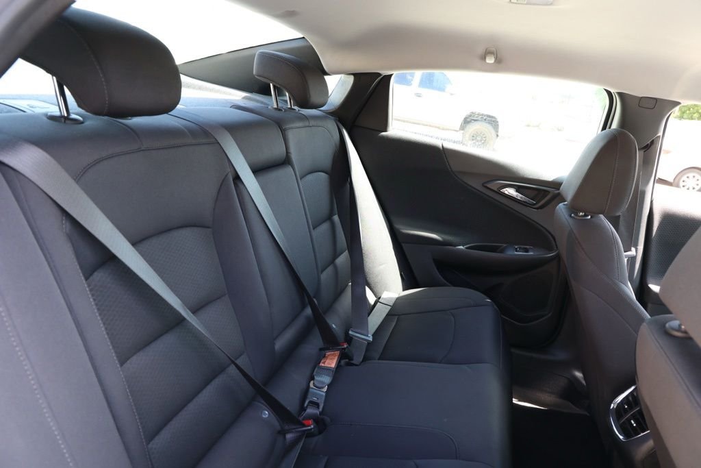 Used 2023 White Chevrolet LT image 17