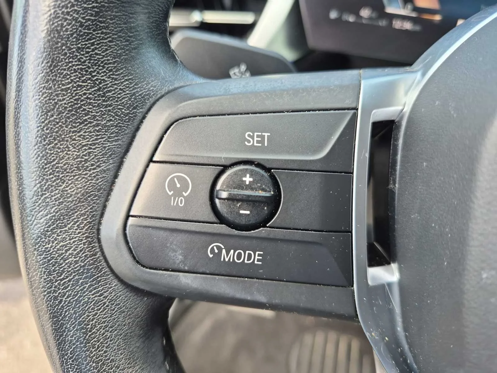 Used 2023 Black Sapphire Metallic BMW xDrive28i image 25