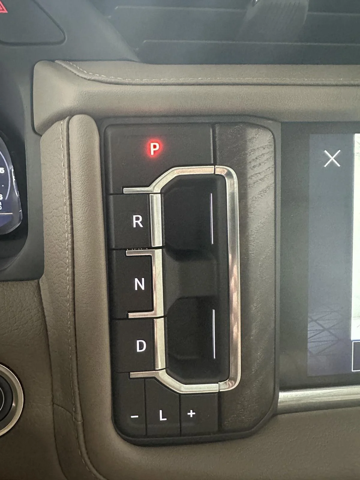 Used 2023 Onyx Black GMC Denali image 14