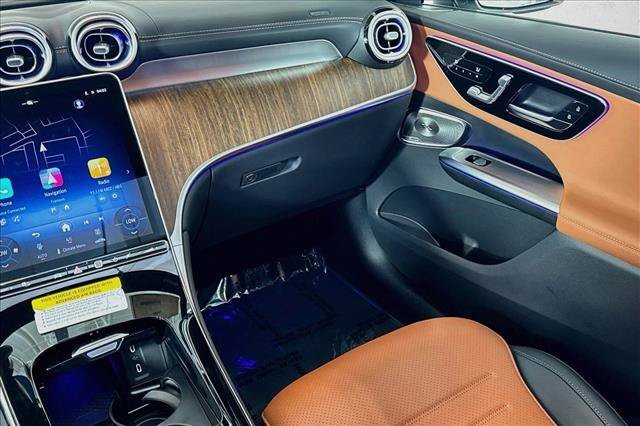 New 2026 Polar White Mercedes-Benz GLC 300 image 51