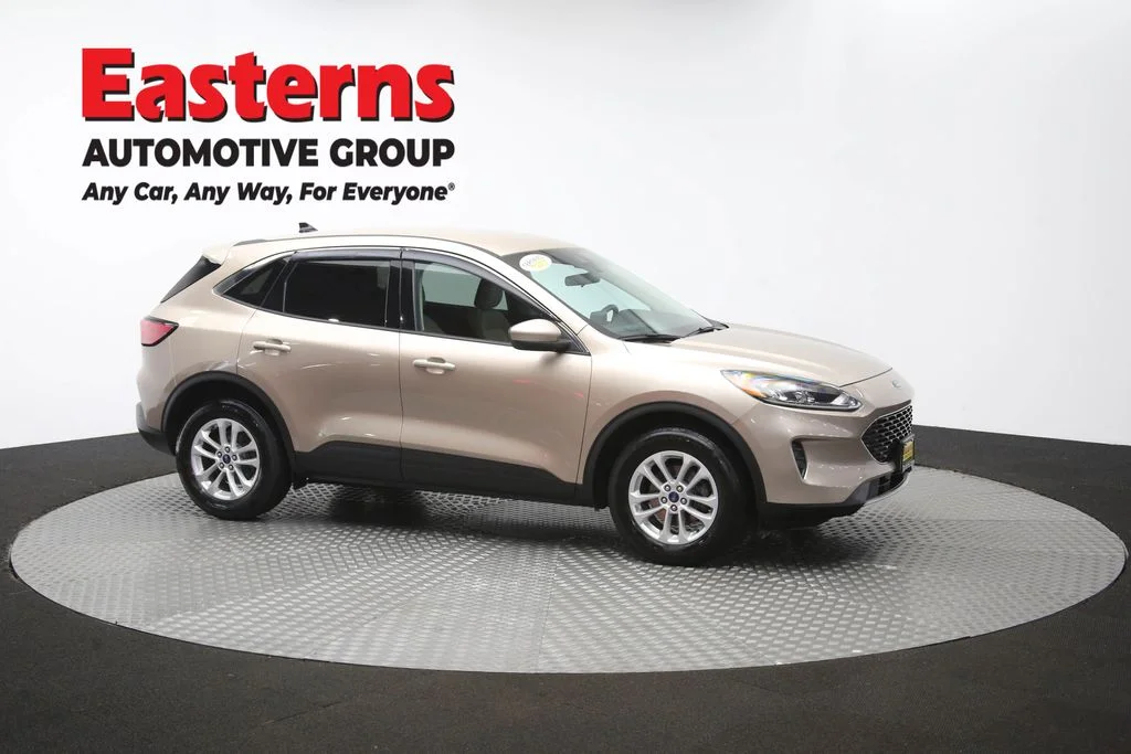 Used 2020 Gold Ford SE image 48