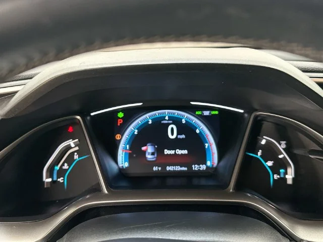 Used 2019  Honda EX image 12
