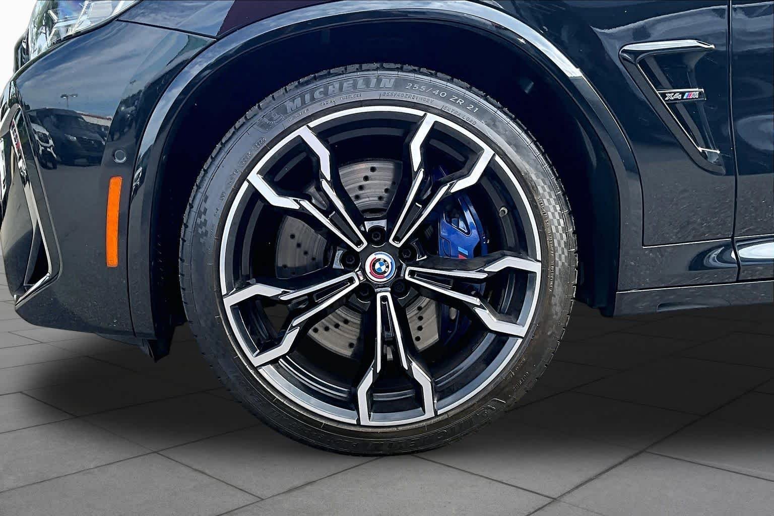 Used 2023 Black Sapphire Metallic BMW  image 10