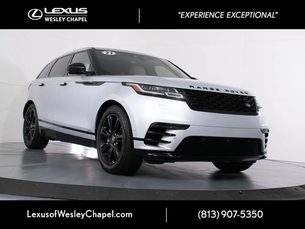 Used 2021 Silver Land Rover R-Dynamic S image 1