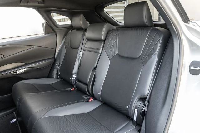 New 2026 Iridium Lexus PREMIUM image 8