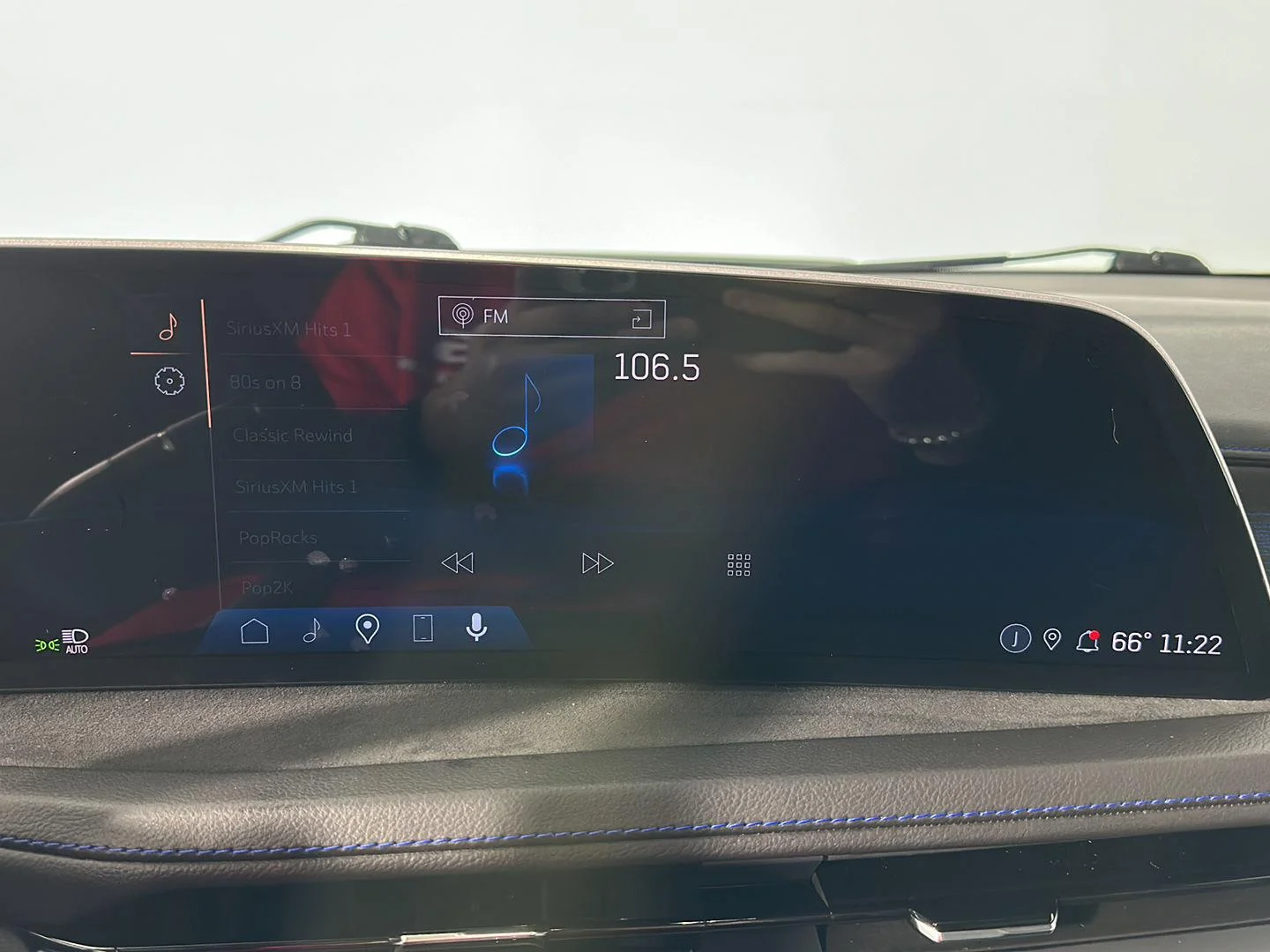 Used 2024 Crystal White Tricoat Cadillac AWD Sport image 18