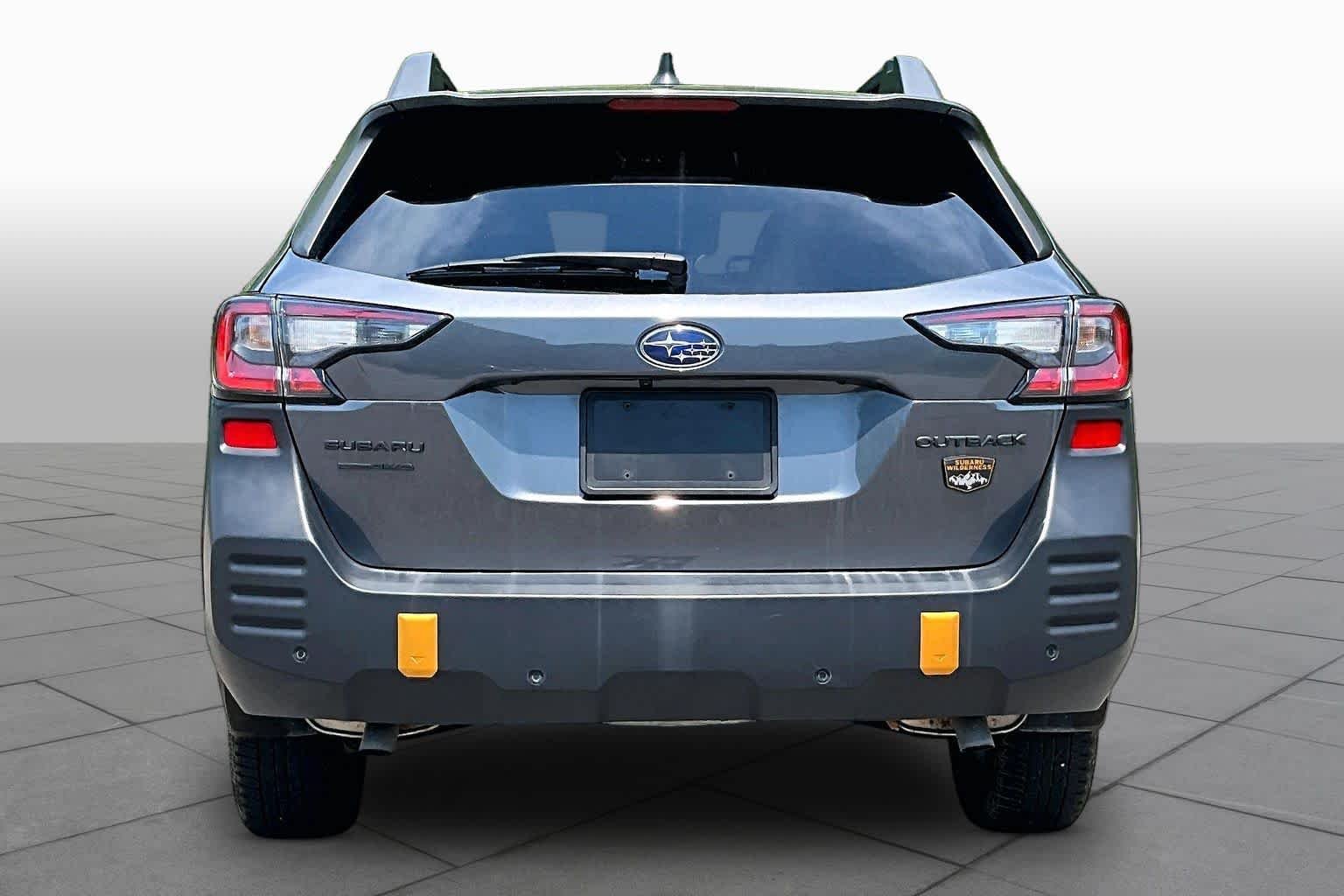 Used 2023 Magnetite Gray Metallic Subaru Wilderness image 5
