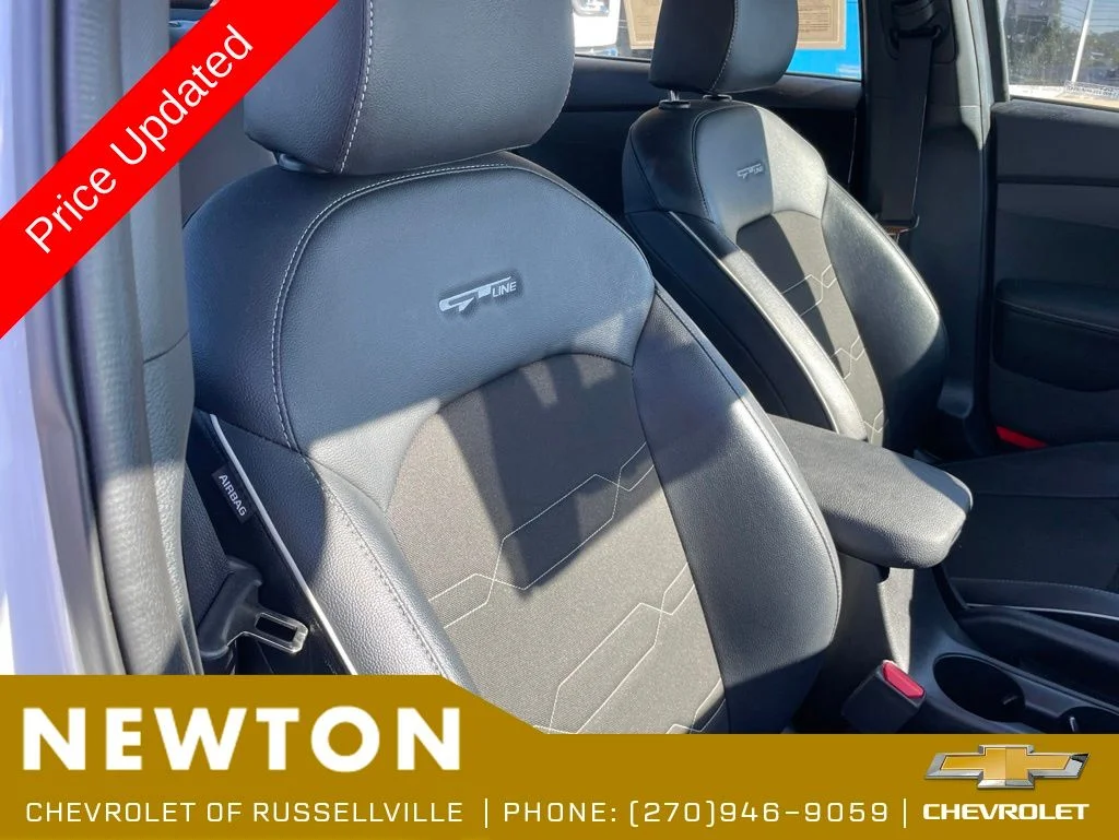 Used 2023 White Kia GT-Line image 24