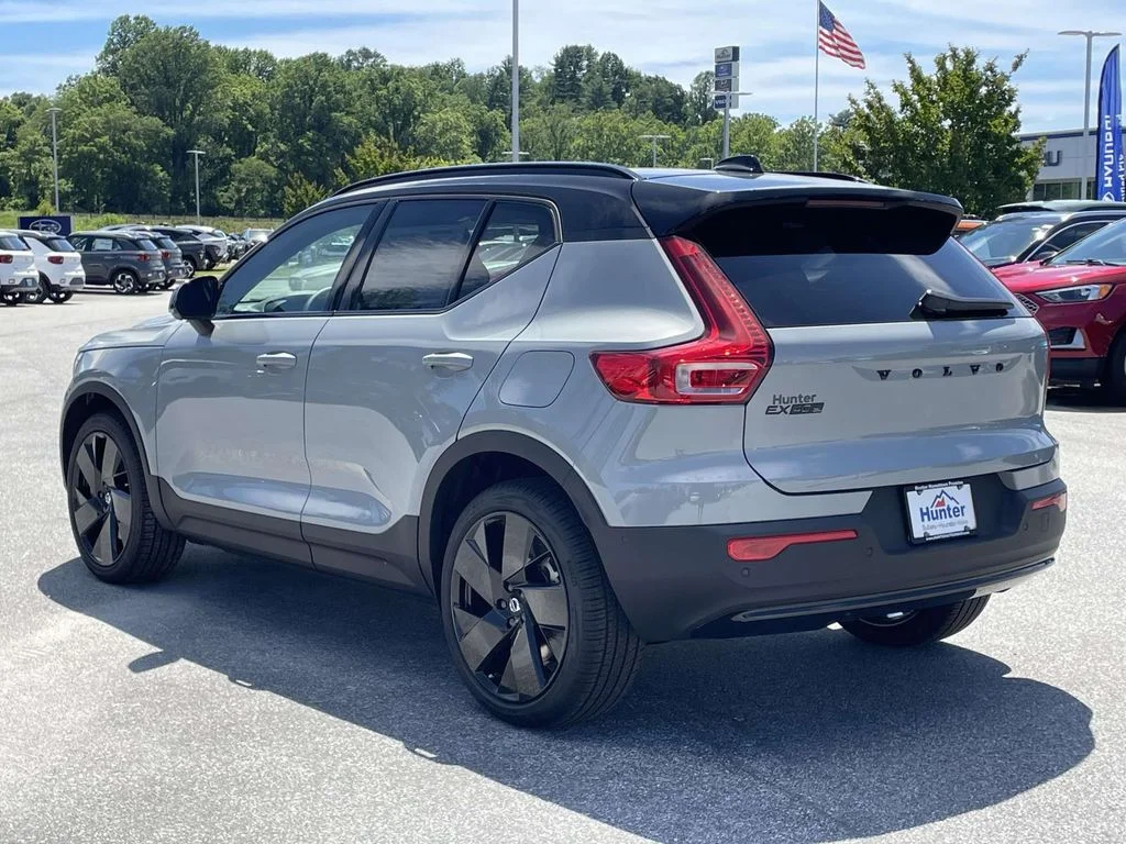 New 2026 Vapour Grey Volvo Ultra image 24