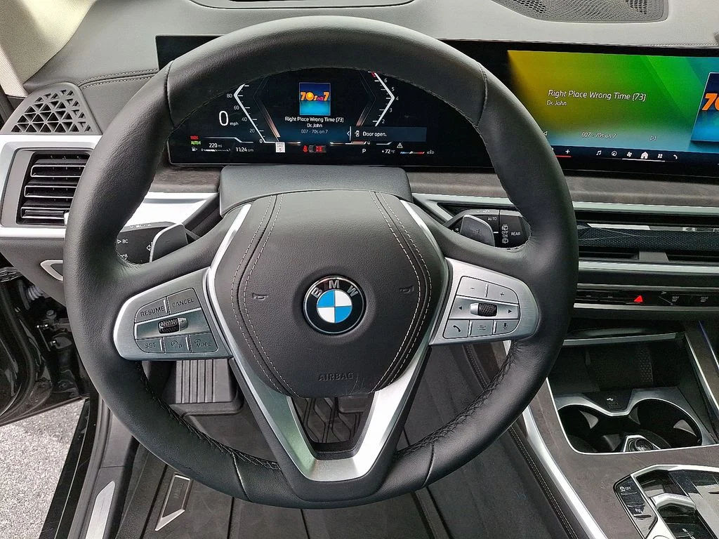 2024 BMW X7 40i - Photo 16