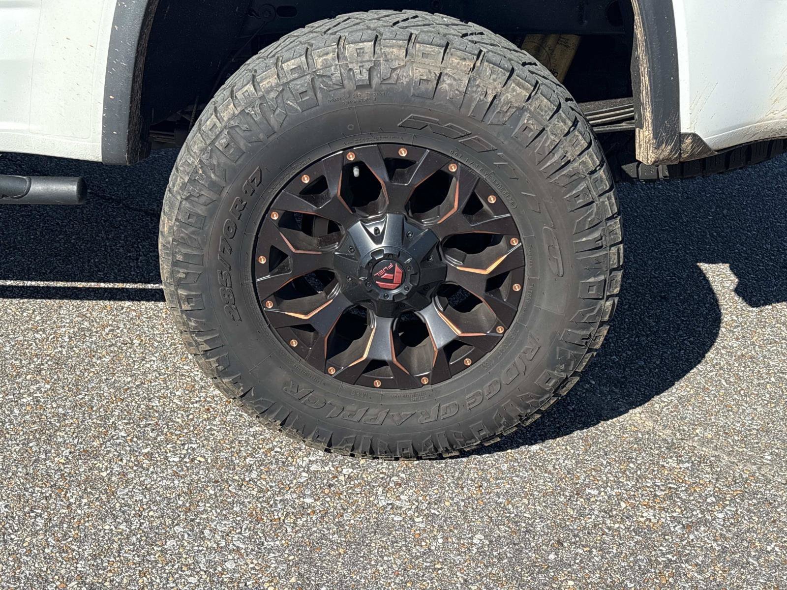 Used 2019 Summit White Chevrolet 4WD ZR2 image 11