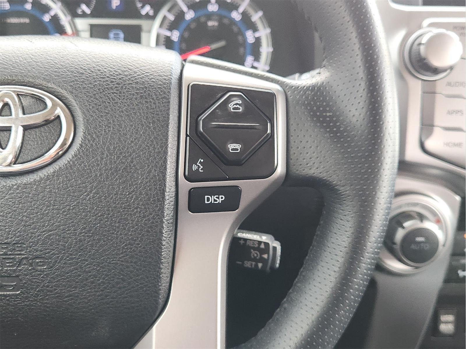 2018 Toyota 4Runner photo 30 of 34