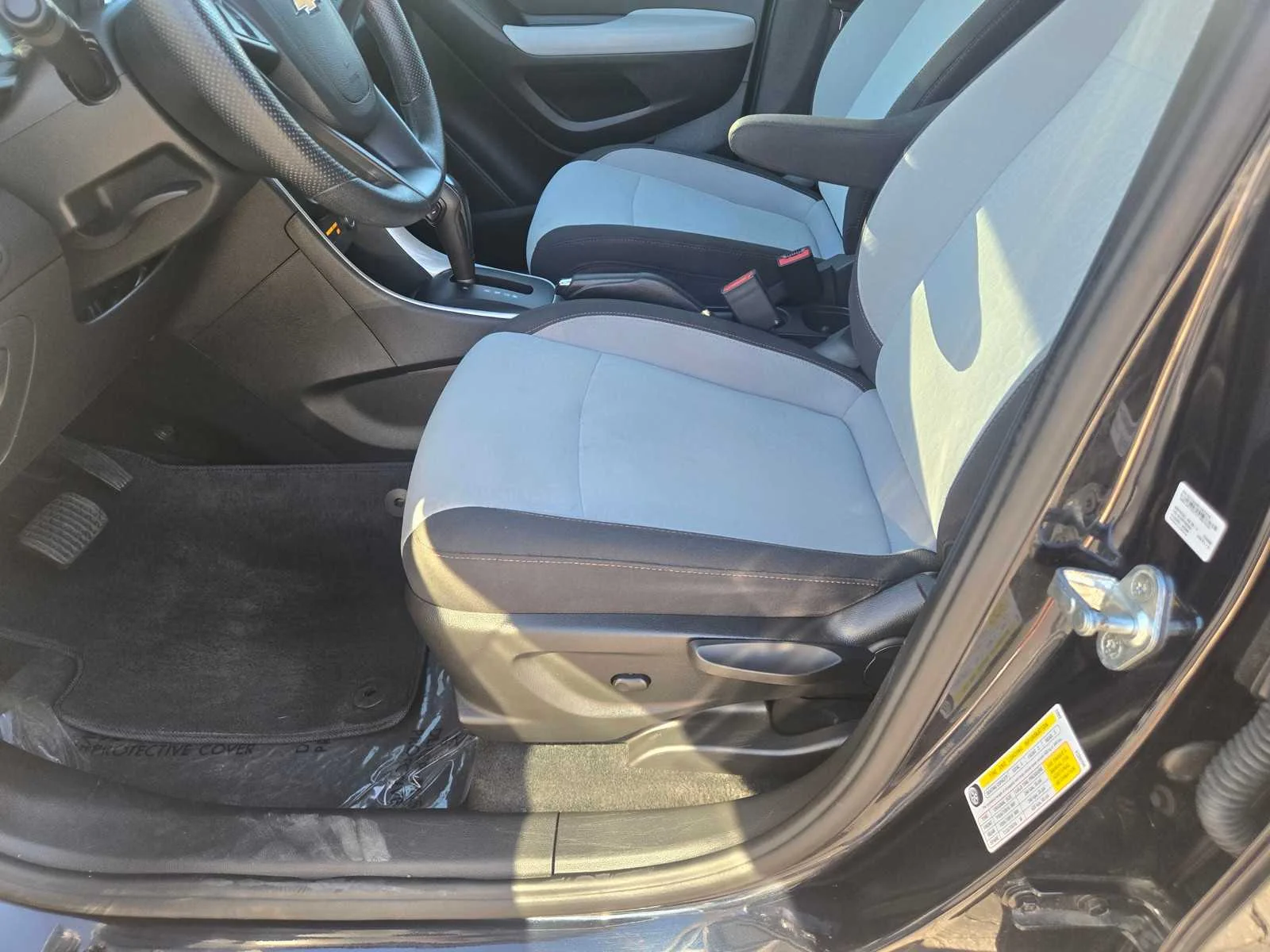 Used 2022 Midnight Blue Metallic Chevrolet LS image 22