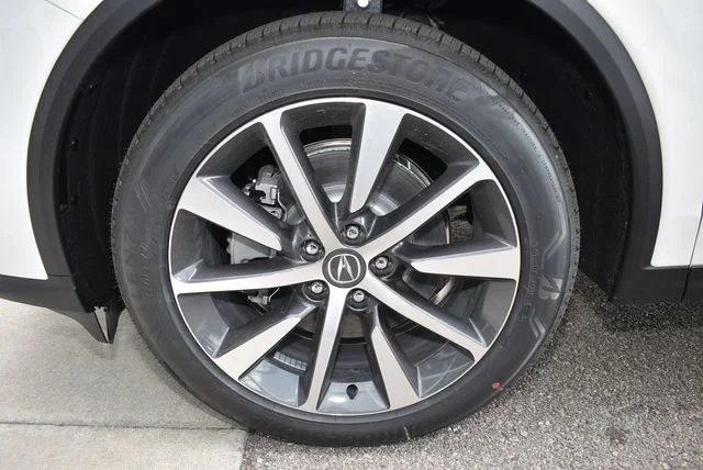 New 2026 Platinum White Pearl Acura Technology Package image 9