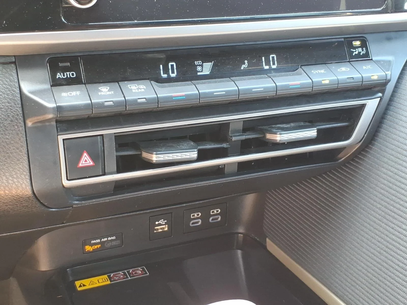 Used 2025 RED Toyota SE image 18