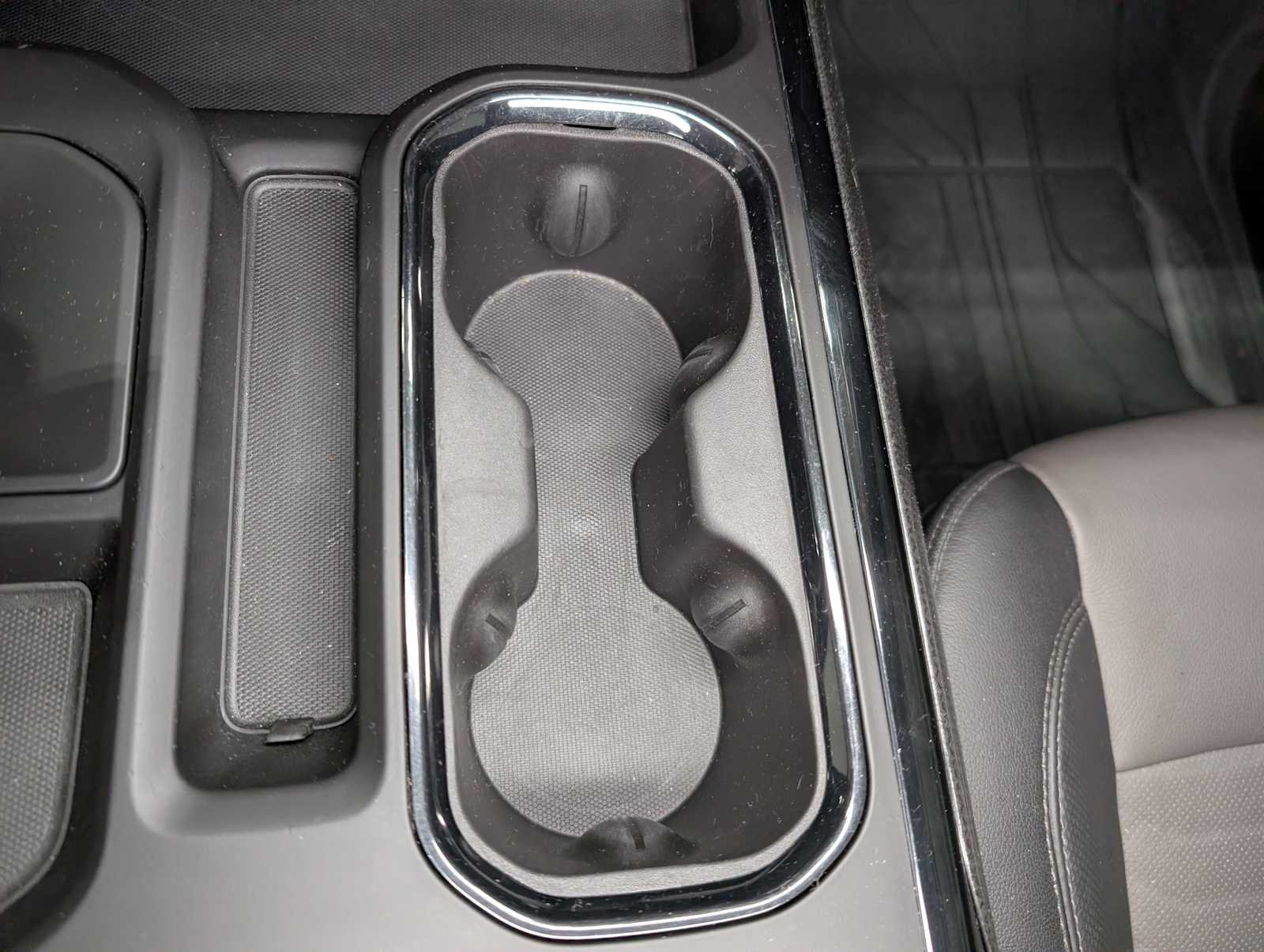 2023 Chevrolet Silverado 1500 ZR2 - Photo 31