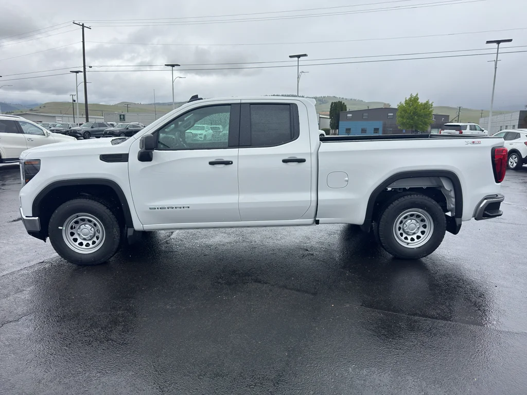 2026 GMC Sierra 4WD Double Cab Standard Box Pro's photo