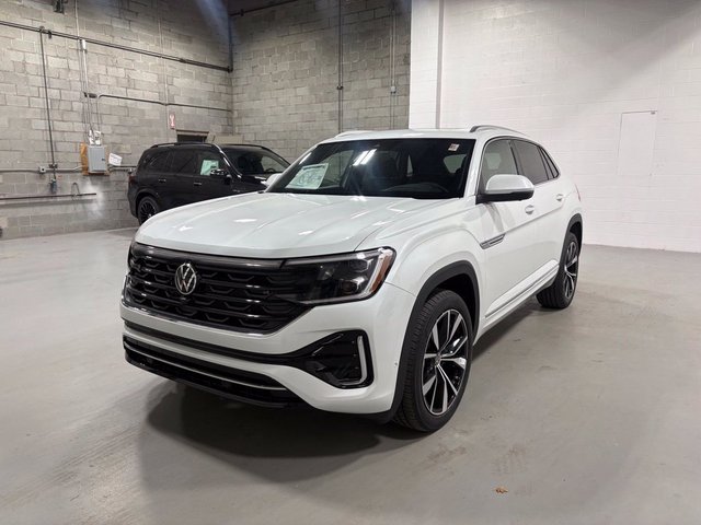 2026 Volkswagen Atlas Cross Sport SEL Premium R-Line