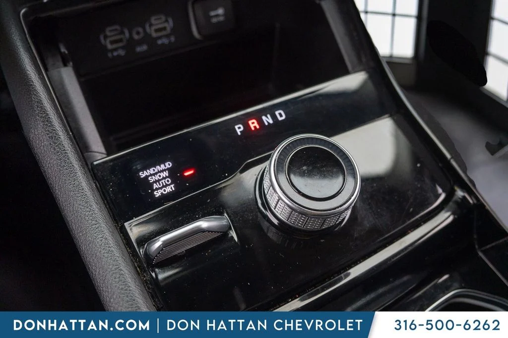 Used 2023 Black Jeep Limited image 12