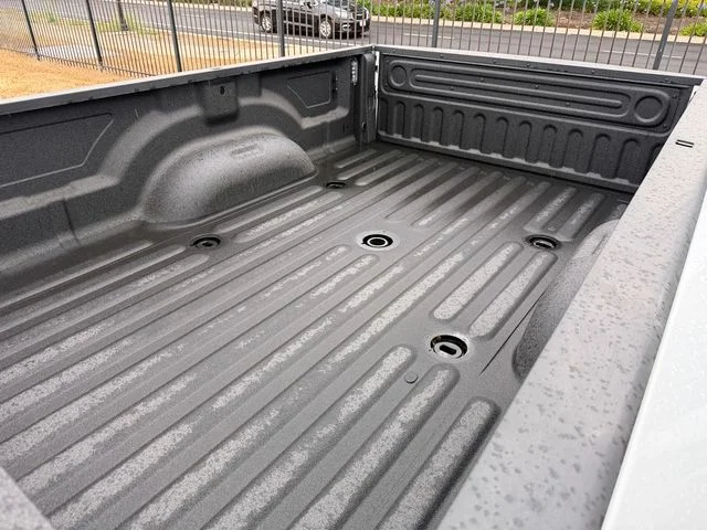 New 2026 Bright White Clear-Coat Exterior Paint RAM Laramie image 29
