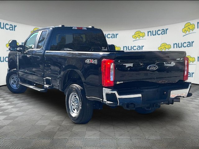 1FT7X2BA2SED44575