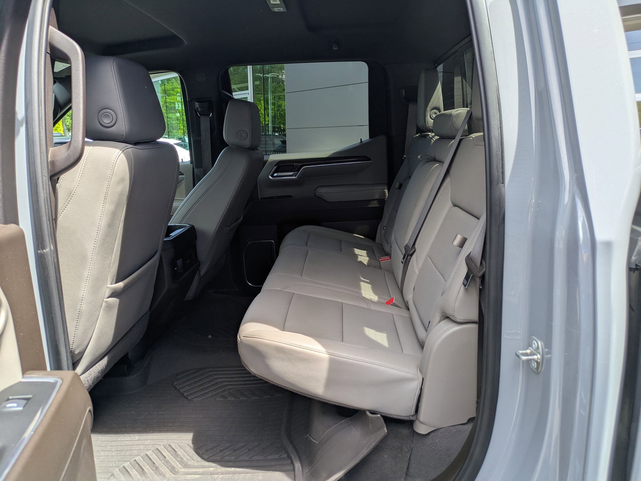 Used 2024 Slate Gray Metallic Chevrolet LT Trail Boss image 27