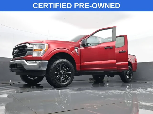 Certified Used 2021 Red Metallic Ford XLT image 31